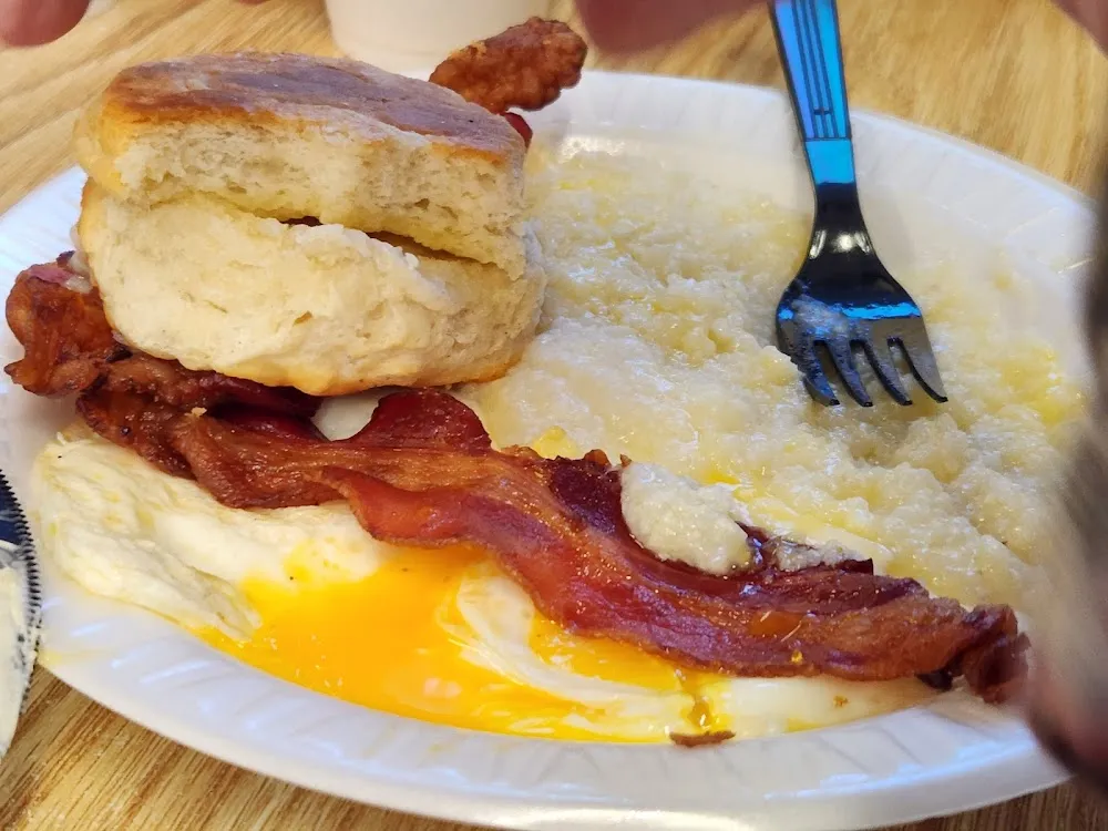 Eggs Bacon Grits Biscuit